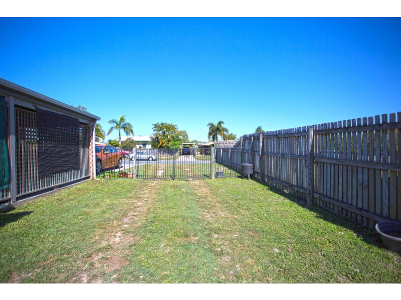 16 Bucas Drive, Bucasia QLD 4750