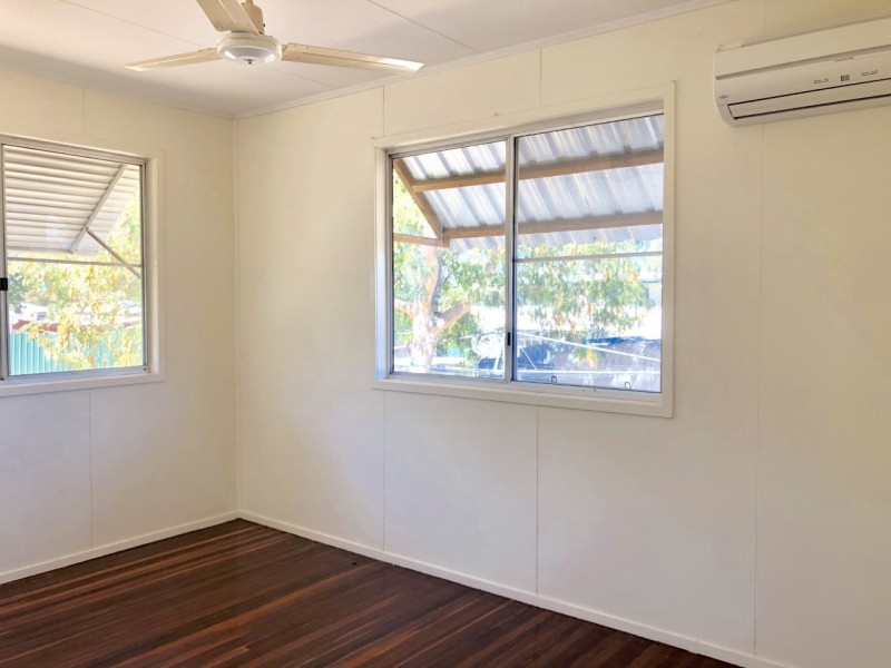 30 Beresford Crescent, Dysart QLD 4745