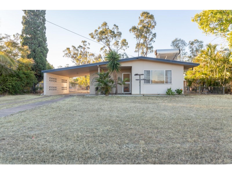 6 Macdonald Street, Dysart QLD 4745