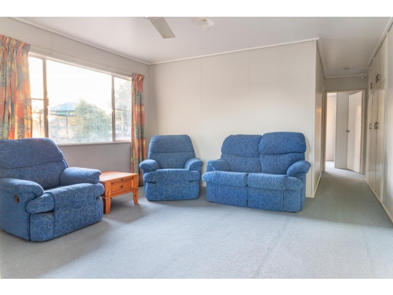 6 Macdonald Street, Dysart QLD 4745