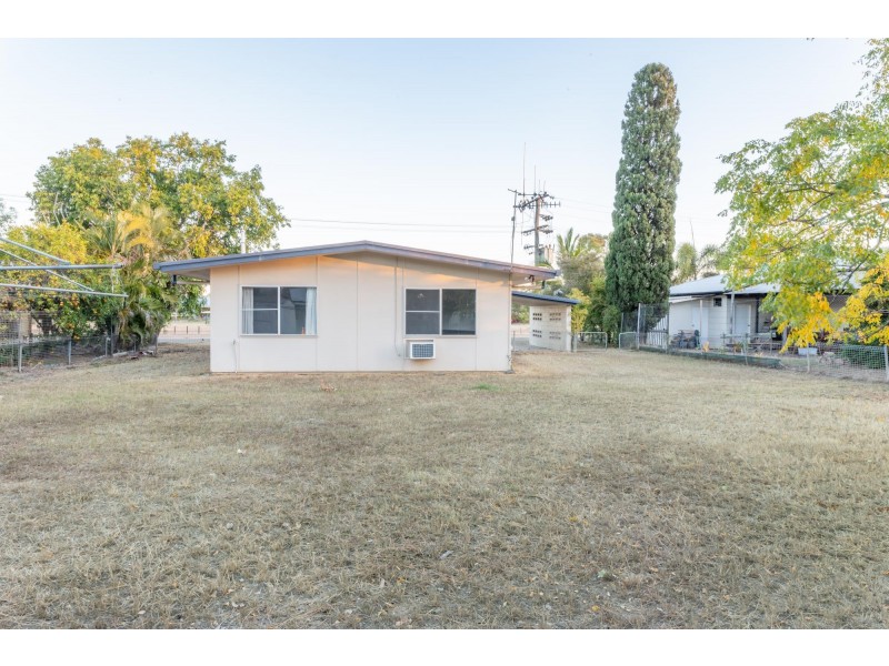 6 Macdonald Street, Dysart QLD 4745