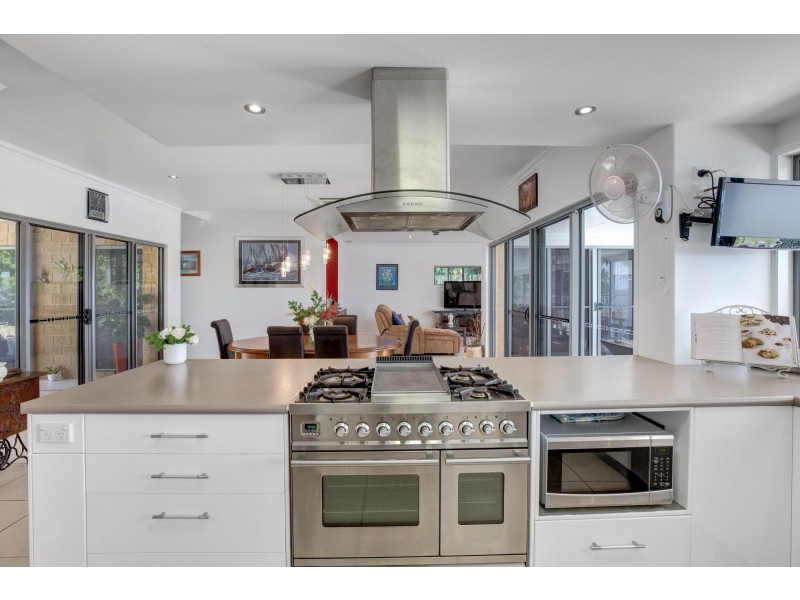 25 Ridgewood Drive, Farleigh QLD 4741