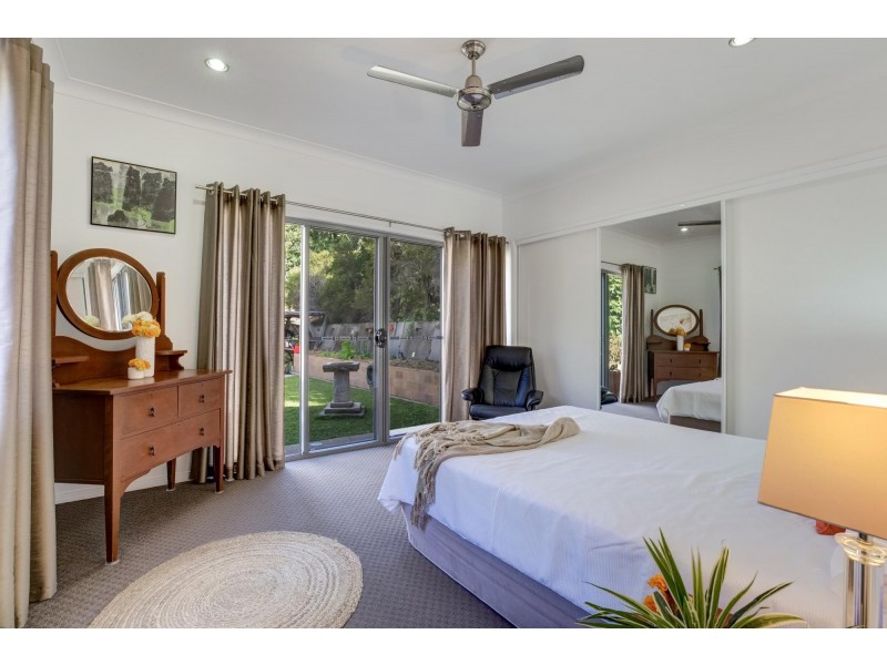 25 Ridgewood Drive, Farleigh QLD 4741