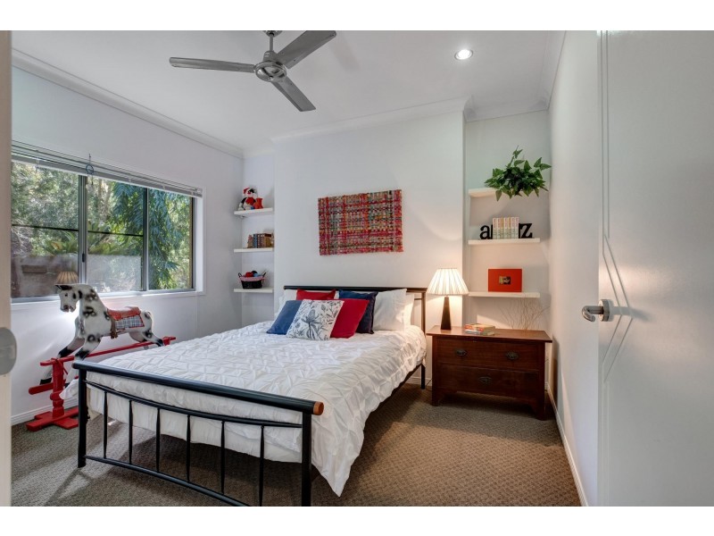 25 Ridgewood Drive, Farleigh QLD 4741