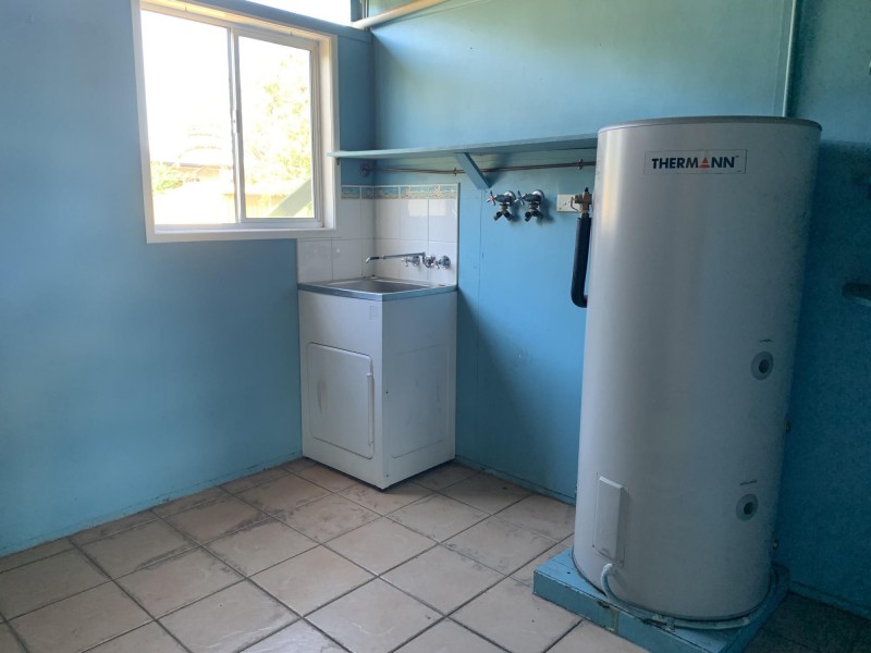 10 Clements, Moranbah QLD 4744