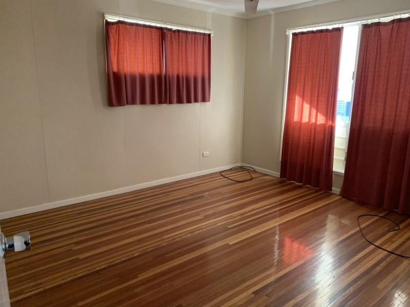 13 Cobb Court, Moranbah QLD 4744