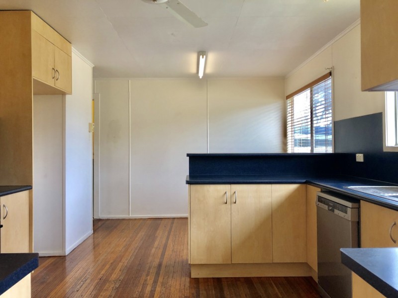 5 Acton Street, Dysart QLD 4745