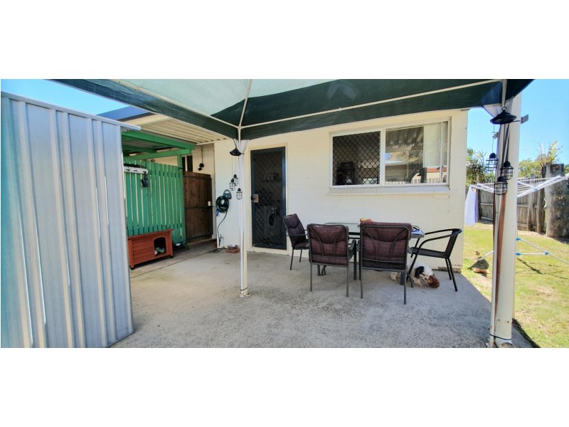 17 Leslie Street, Andergrove QLD 4740