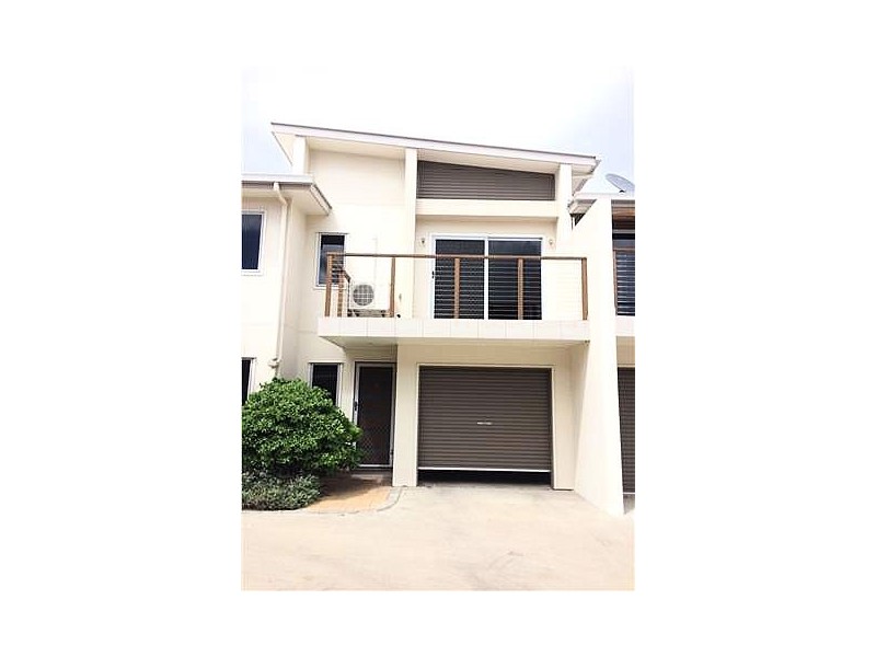 8/61-63 Lambert Drive, Moranbah QLD 4744