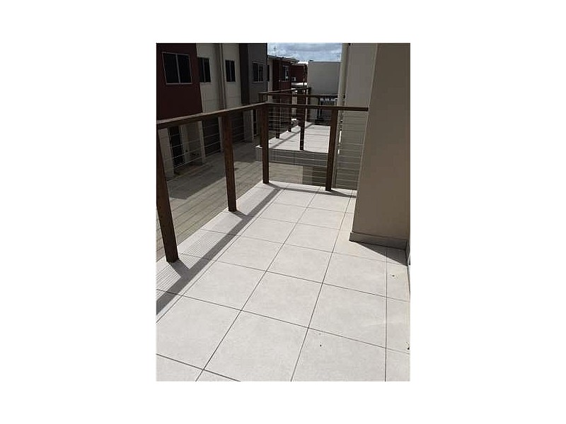 8/61-63 Lambert Drive, Moranbah QLD 4744