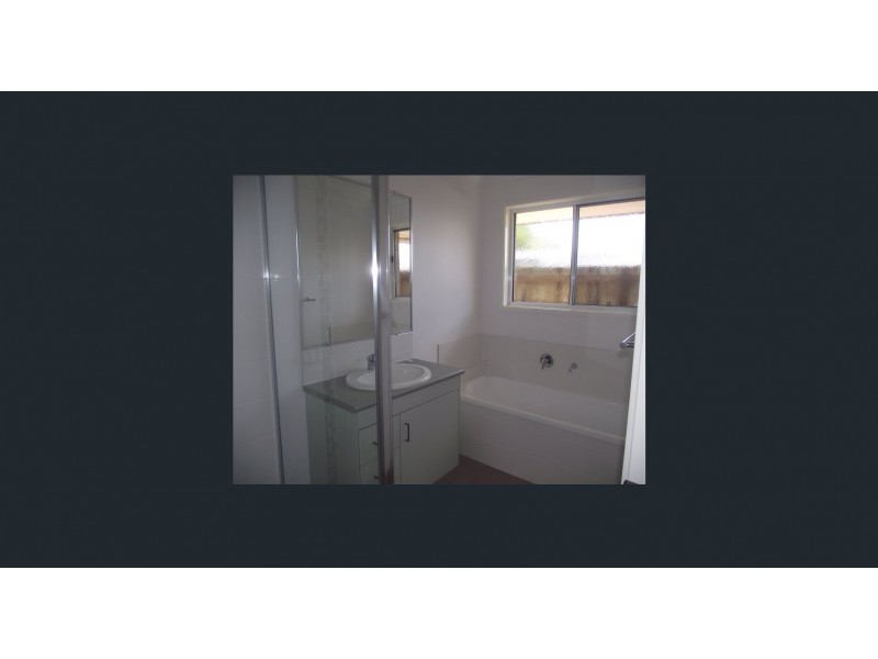 38 Bushlark Drive, Moranbah QLD 4744