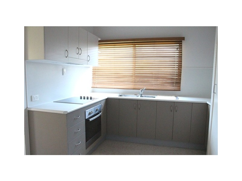 47 McCool Street, Moranbah QLD 4744