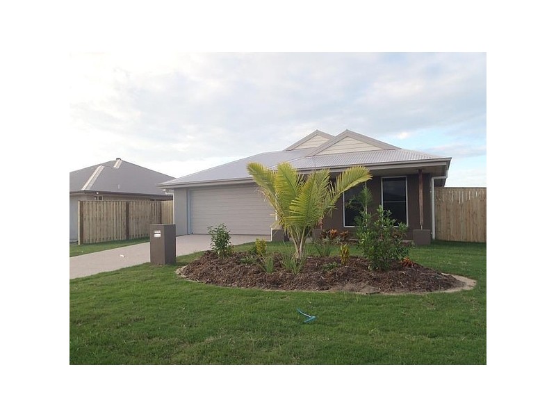 24 Galleon Cct, Bucasia QLD 4750