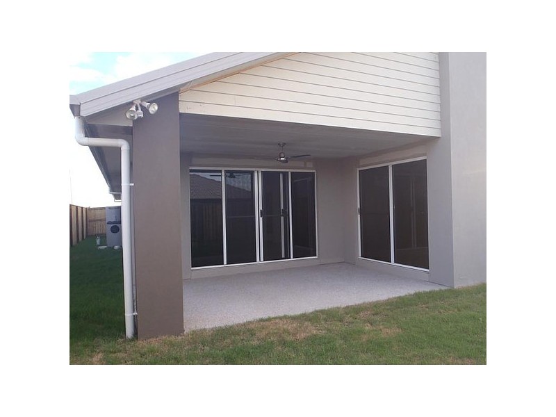 24 Galleon Cct, Bucasia QLD 4750
