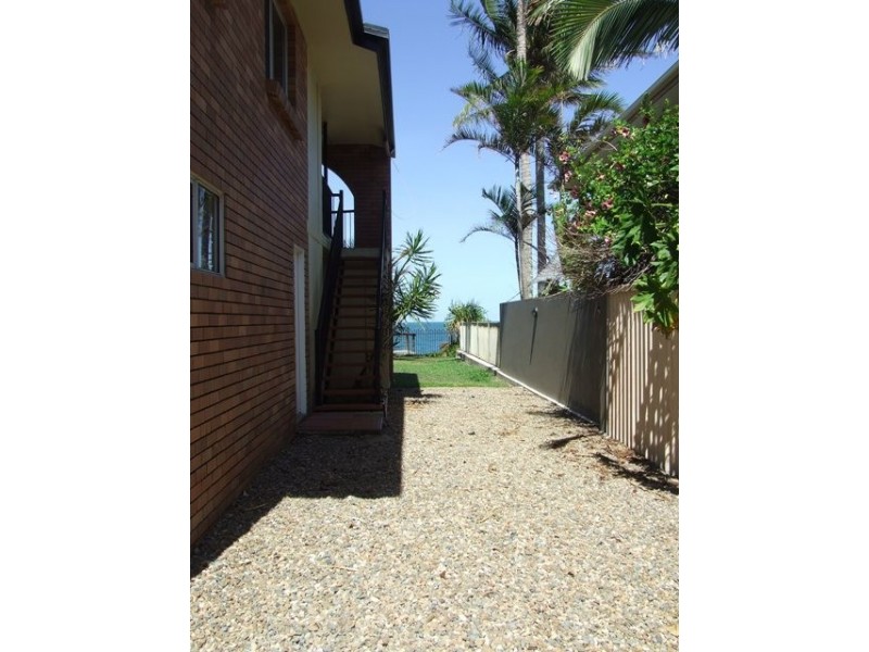 62 Bourke Street, Blacks Beach QLD 4740