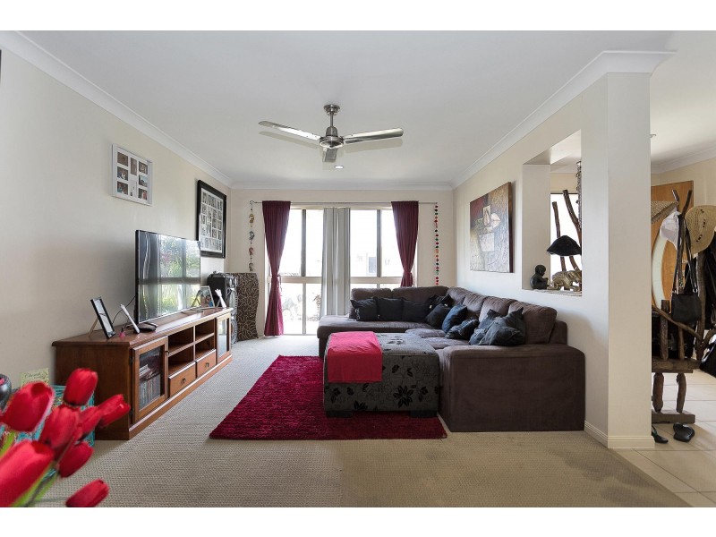 62 Schooner Avenue, Bucasia QLD 4750