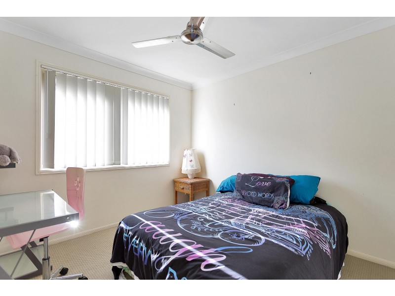 62 Schooner Avenue, Bucasia QLD 4750