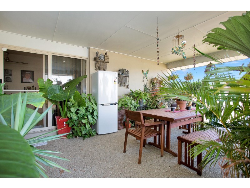 62 Schooner Avenue, Bucasia QLD 4750