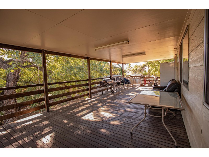 5 Yeates Street, Moranbah QLD 4744
