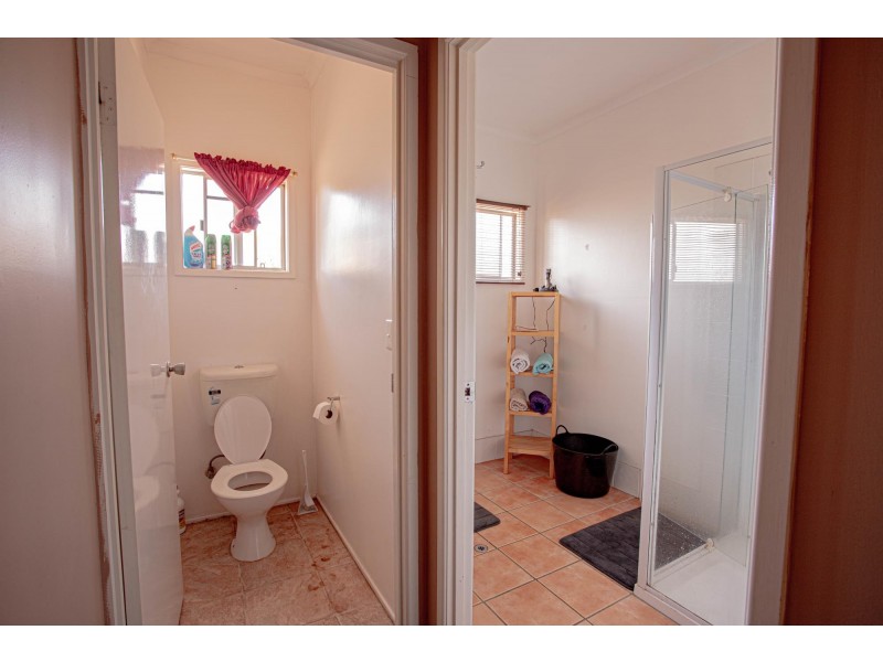 5 Yeates Street, Moranbah QLD 4744