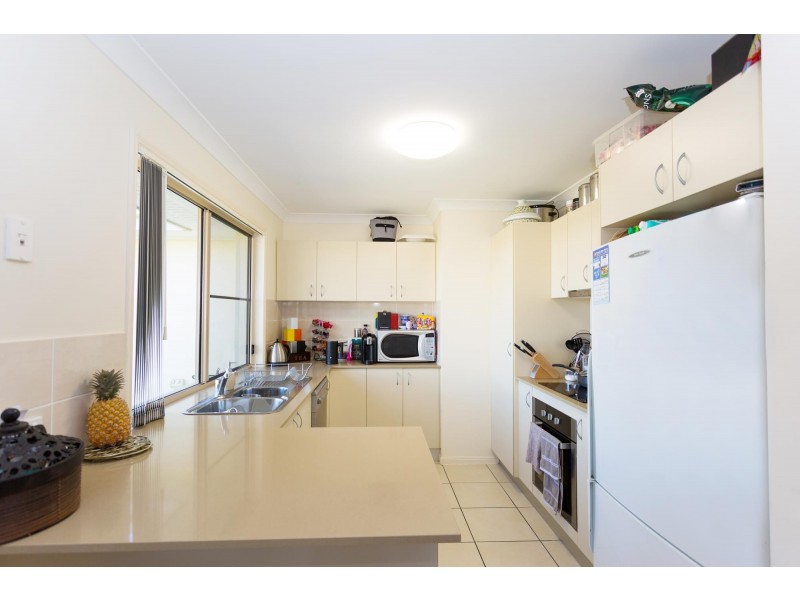 49 Schooner Avenue, Bucasia QLD 4750