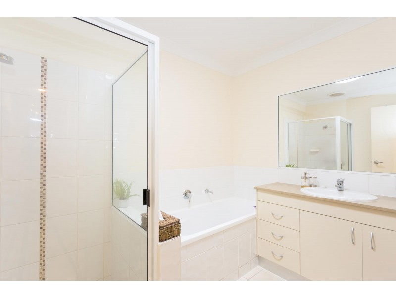 49 Schooner Avenue, Bucasia QLD 4750