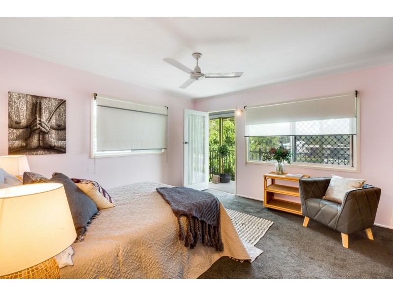 8 Emu Street, Slade Point QLD 4740