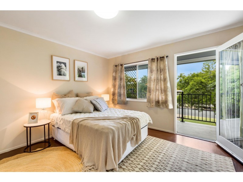 8 Emu Street, Slade Point QLD 4740