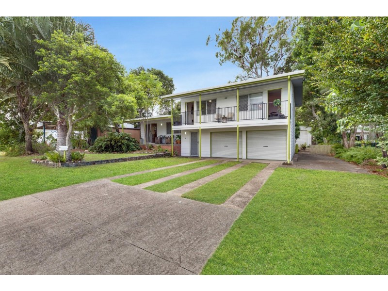 8 Emu Street, Slade Point QLD 4740