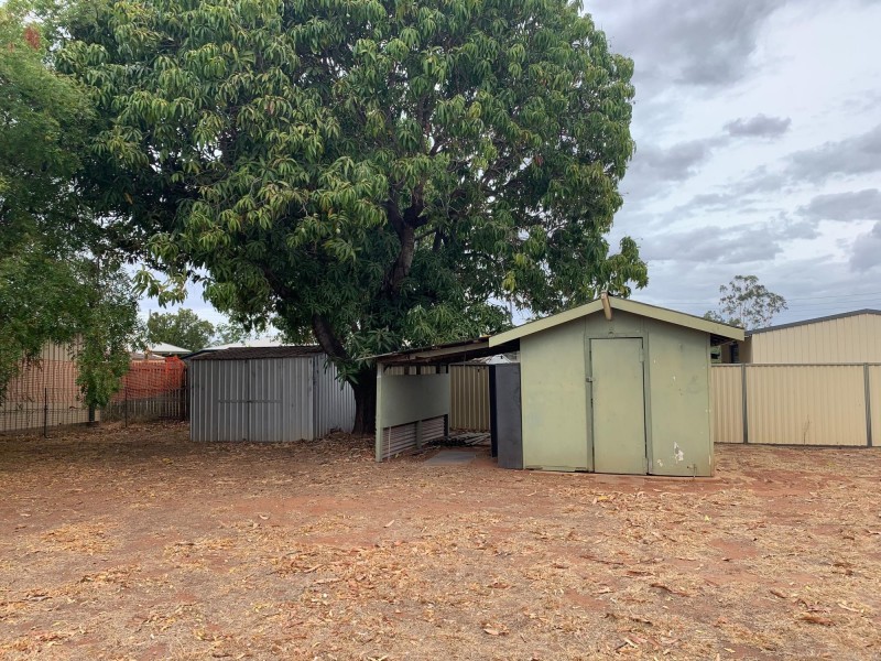 2 Harris Court, Moranbah QLD 4744