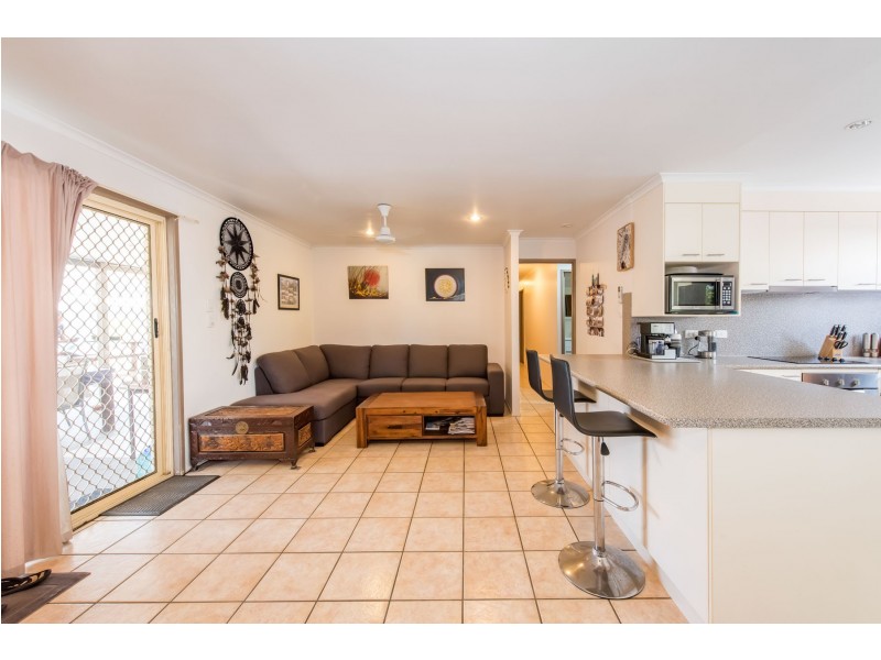 25 John Oxley Avenue, Rural View QLD 4740