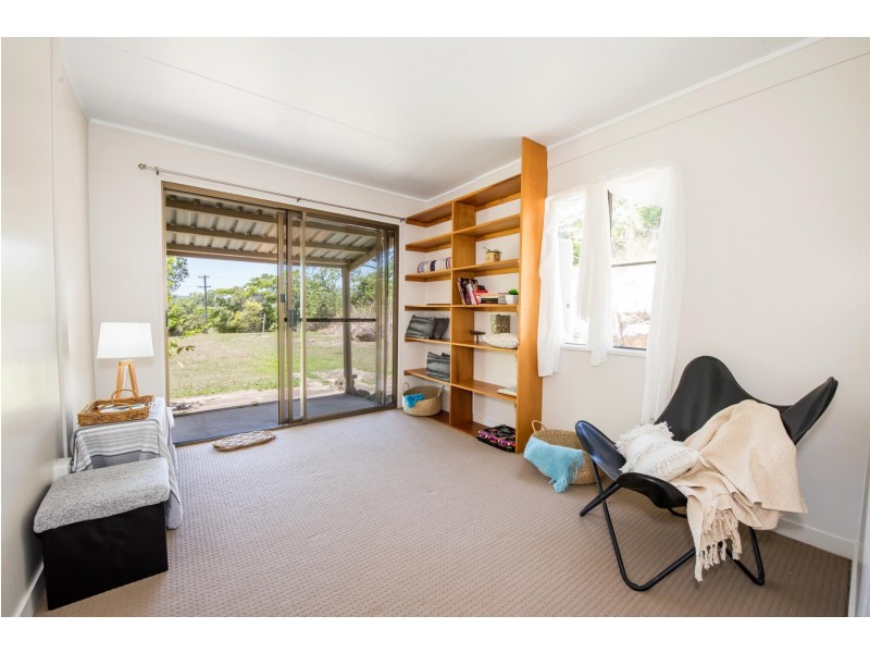 1721 Yakapari Seaforth Rd, Mount Jukes QLD 4740