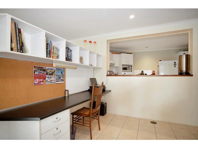 18 Langer Drive, Eimeo QLD 4740