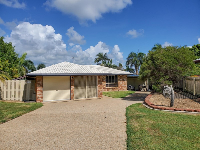 18 Langer Drive, Eimeo QLD 4740
