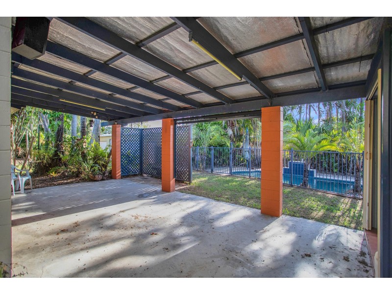 16 Mary Street, Walkerston QLD 4751