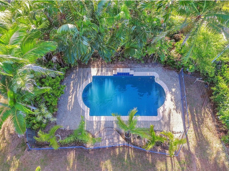 16 Mary Street, Walkerston QLD 4751