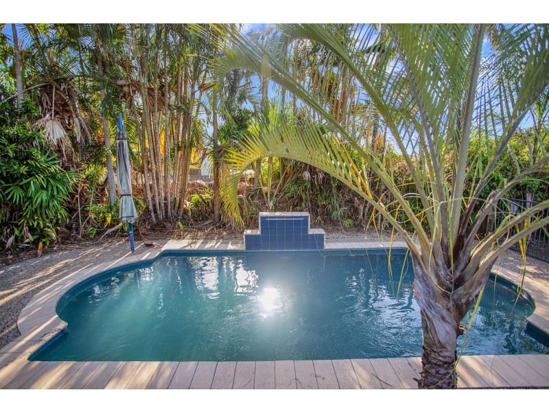 16 Mary Street, Walkerston QLD 4751