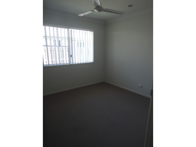 61 Newport Parade, Blacks Beach QLD 4740