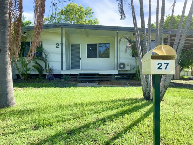 27 Middle Crescent, Dysart QLD 4745