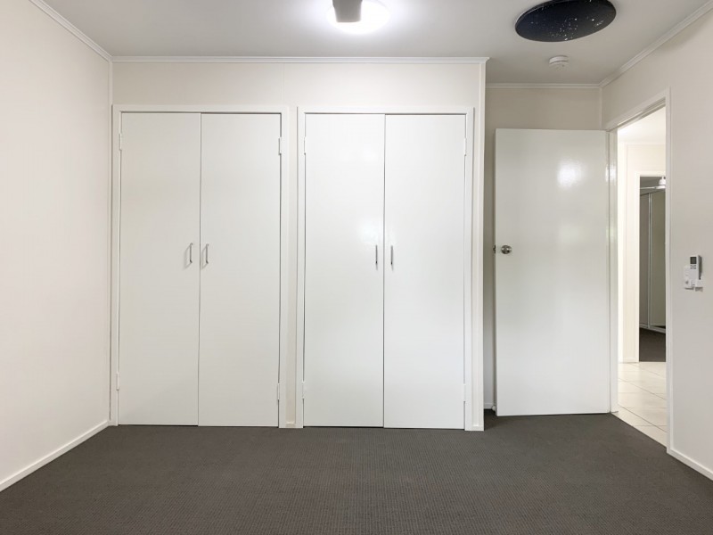 27 Middle Crescent, Dysart QLD 4745