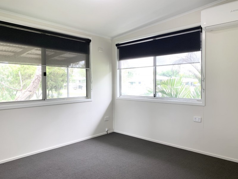 27 Middle Crescent, Dysart QLD 4745