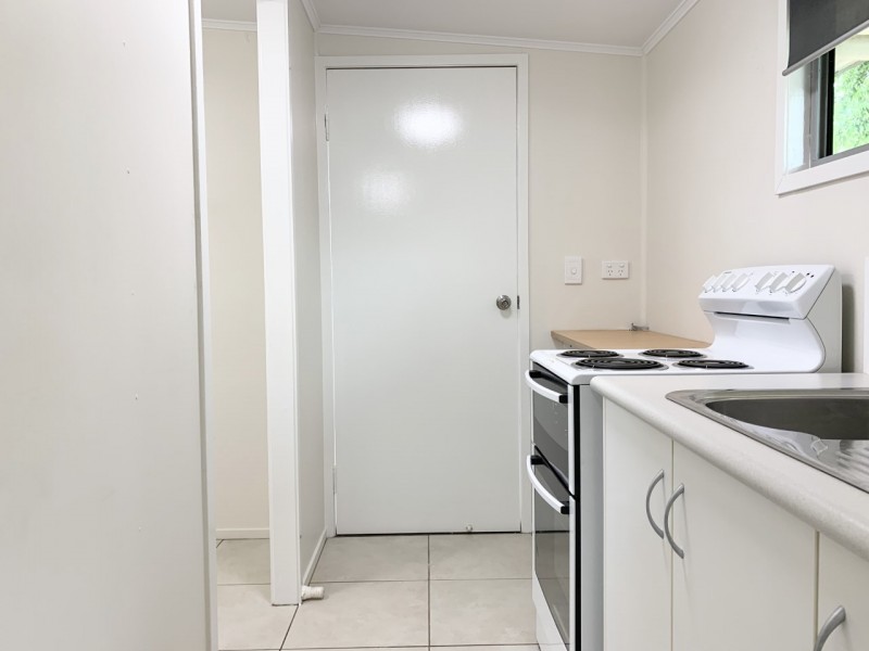 27 Middle Crescent, Dysart QLD 4745