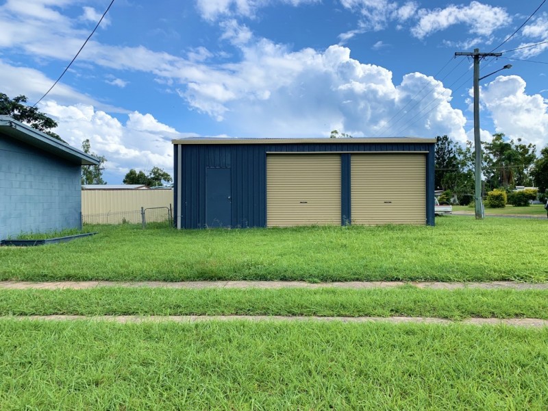 1 Pownall Street, Dysart QLD 4745