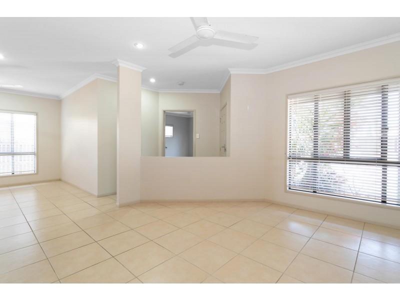 16 Lois Street, Mount Pleasant QLD 4740