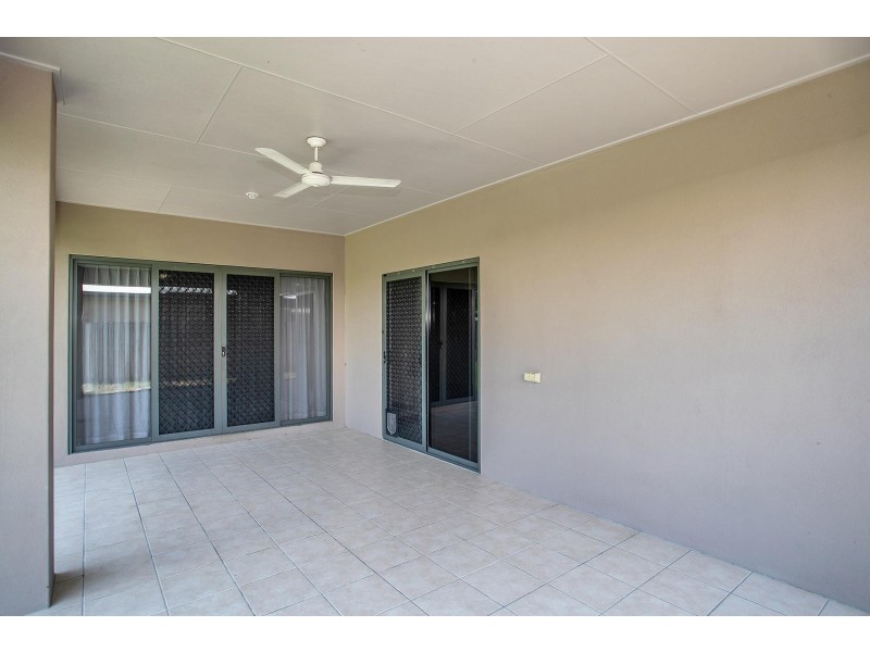16 Lois Street, Mount Pleasant QLD 4740