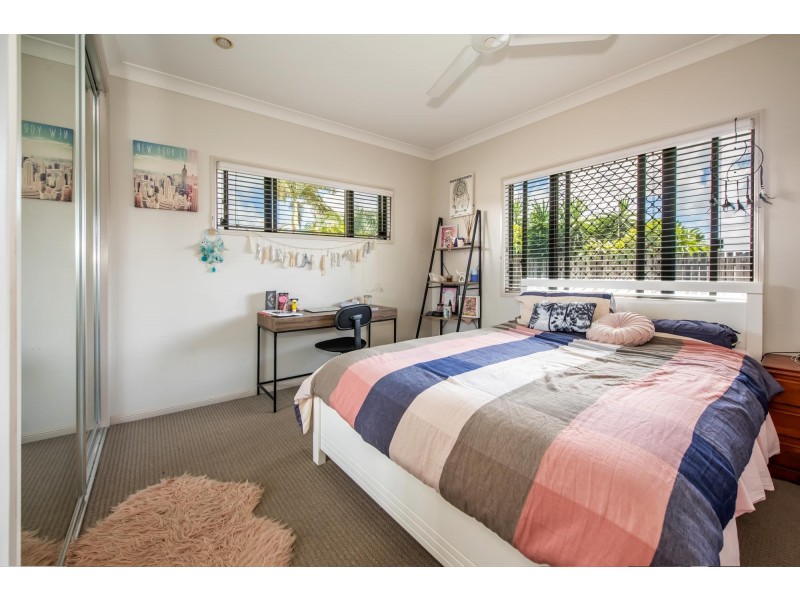 16 Lois Street, Mount Pleasant QLD 4740