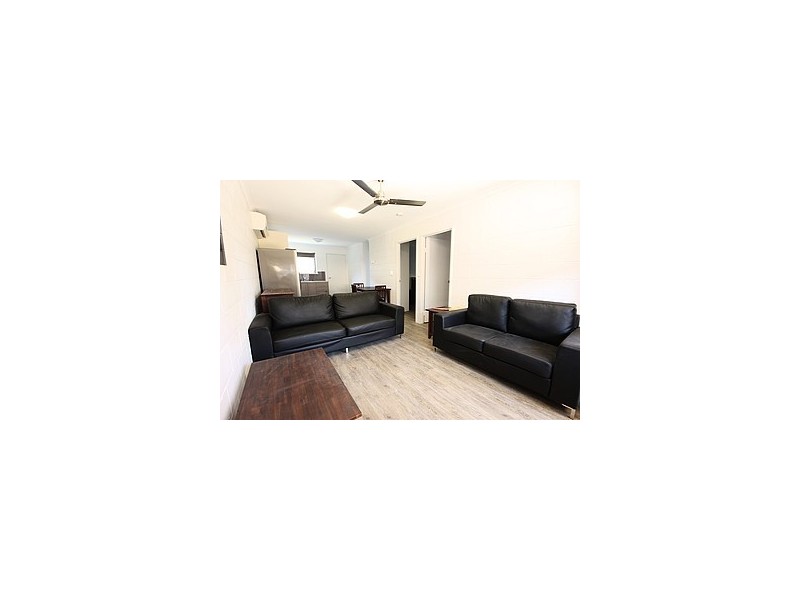 1/10 East Gordon Street, East Mackay QLD 4740