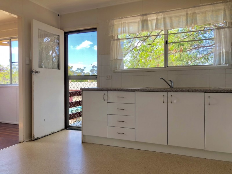 21 Garnham Dr, Dysart QLD 4745