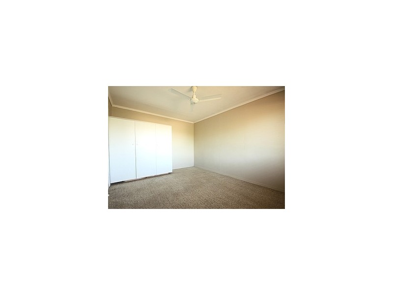 6 Fraser Street, Moranbah QLD 4744