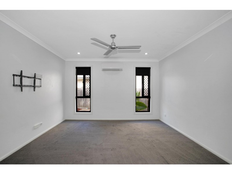 26 Madison Avenue, Glenella QLD 4740
